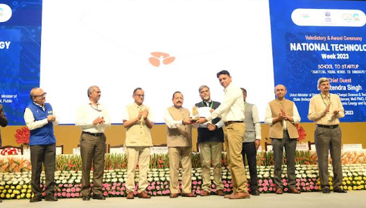 Pune-based startup Mylab receives National Technology Award